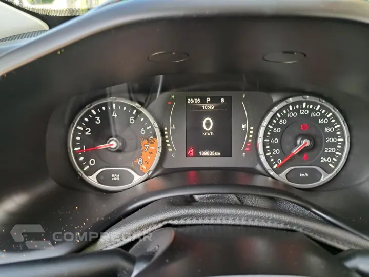 Renegade 1.8 16V Flex Limited 4P Automático