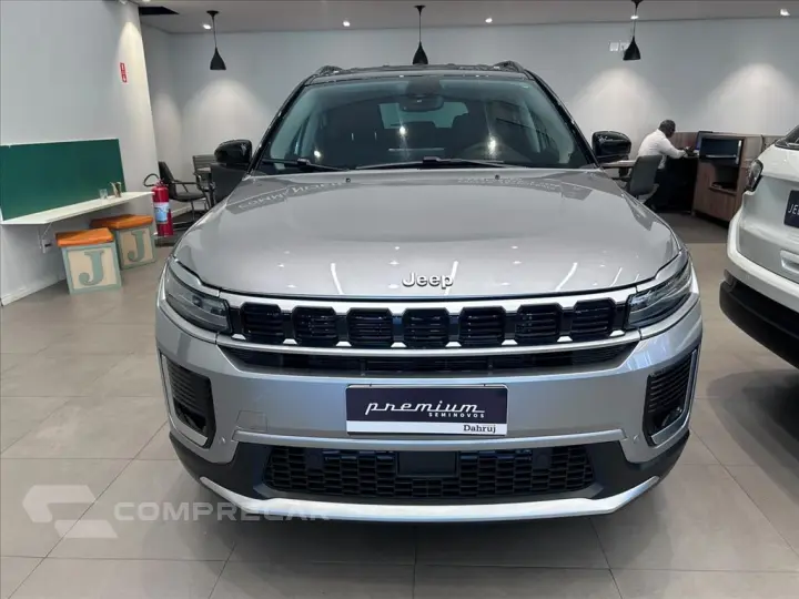 COMMANDER 1.3 T270 TURBO FLEX LONGITUDE AT6