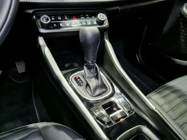 FASTBACK LIMITED ED.1.3 270 T.FLEX AUT.