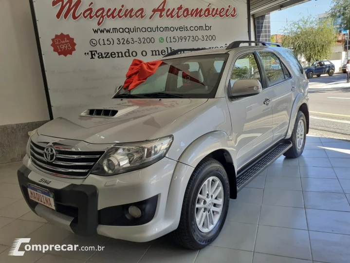 HILUX SW4 3.0 SRV 4X4 7 Lugares 16V Turbo Intercooler