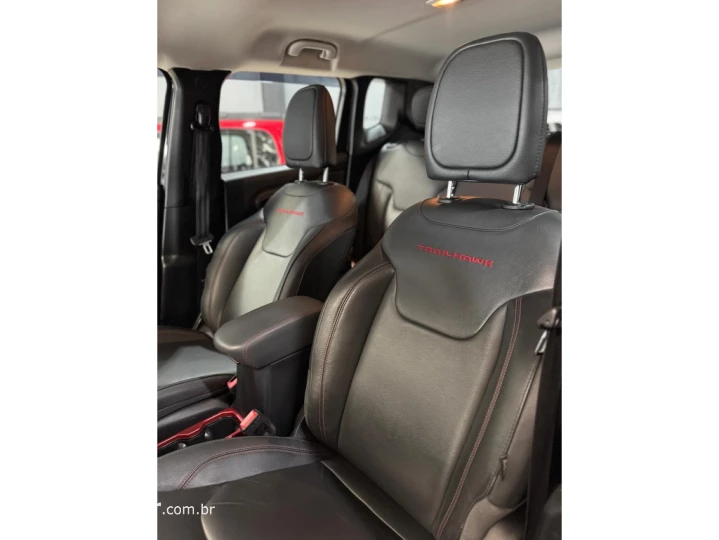 RENEGADE 2.0 16V TURBO DIESEL TRAILHAWK 4P 4X4 AUTOMÁTICO
