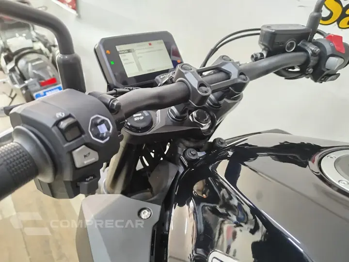 CB 500 HORNET ABS