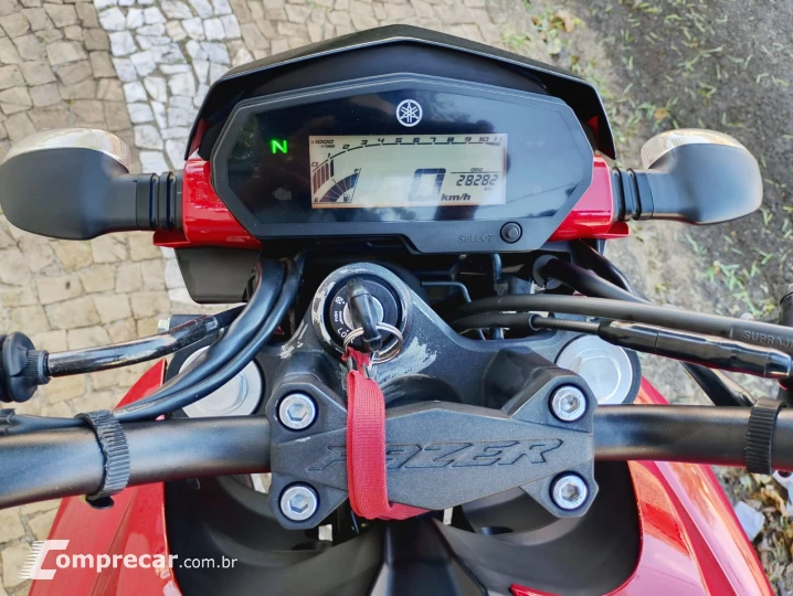 FZ 25 FAZER 250