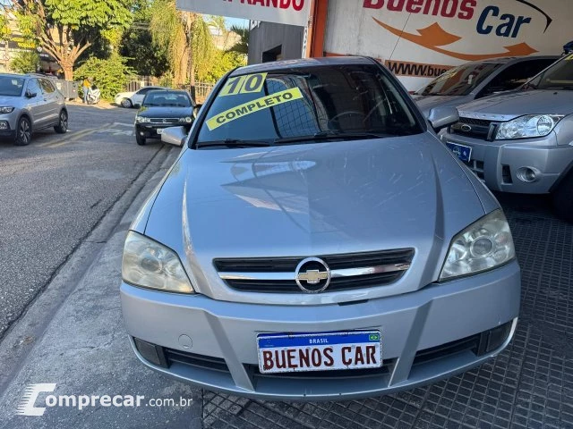 ASTRA HATCH - 2.0 MPFI ADVANTAGE 8V 4P MANUAL