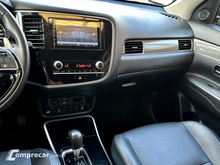 OUTLANDER 3.0 MIVEC V6 GASOLINA HPE-S AWD AUTOMÁTICO