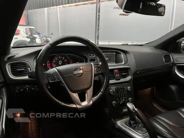 V40 - 2.0 T4 DYNAMIC TURBO 4P AUTOMÁTICO