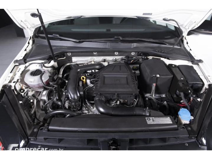 GOLF 1.0 TSI COMFORTLINE 12V TOTAL FLEX 4P MANUAL