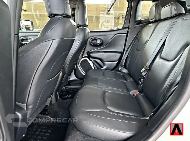 RENEGADE 1.8 16V Longitude