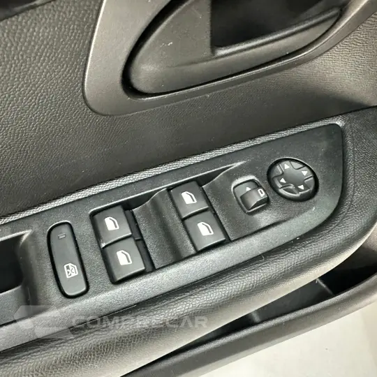 208 Active 1.6 Flex 16V 5p Aut.