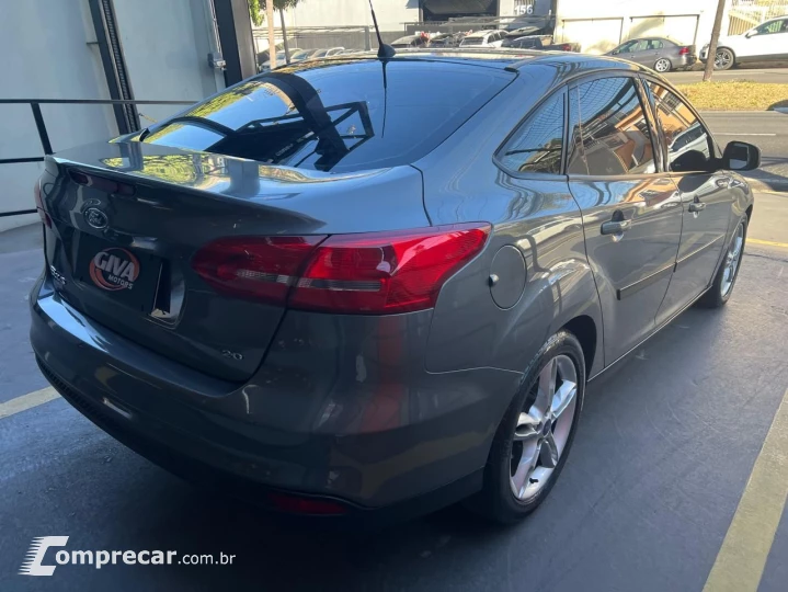 Focus Sedan 2.0 16V/2.0 16V Flex 4p Aut.