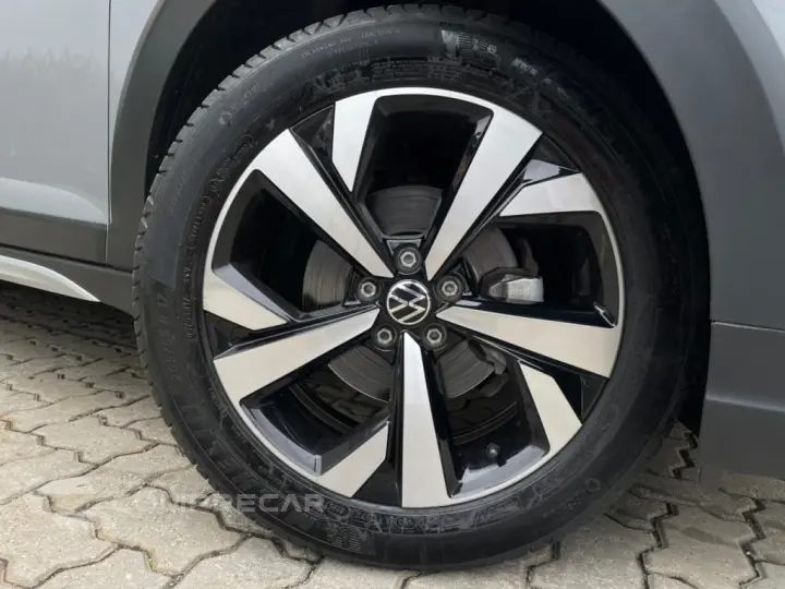 NIVUS 1.0 200 TSI TOTAL FLEX HIGHLINE AUTOMÁTICO