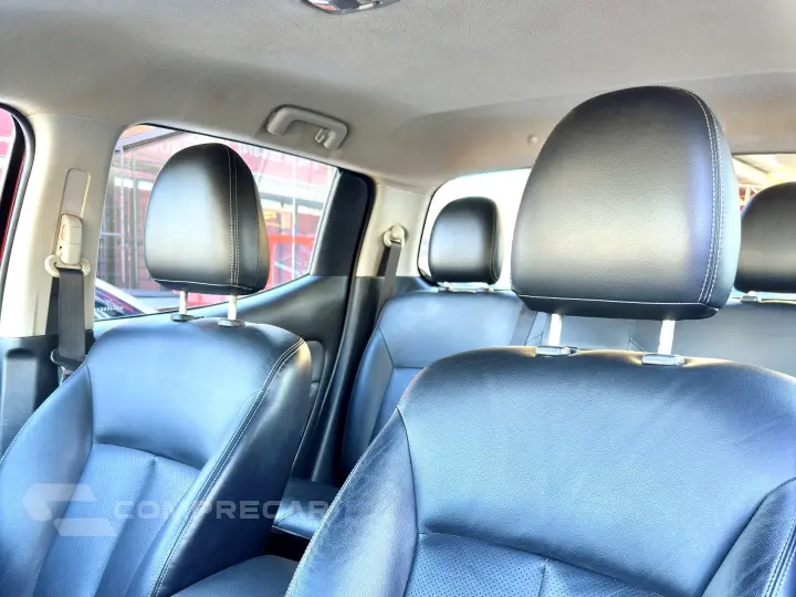 L200 TRITON 2.4 16V TURBO DIESEL SPORT HPE TOP CD 4P 4X4 AUT