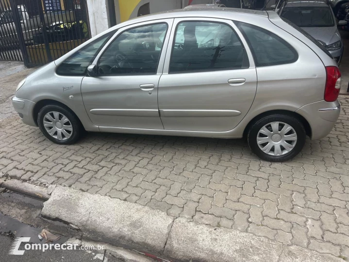 XSARA 1.6 I Picasso Exclusive 16V