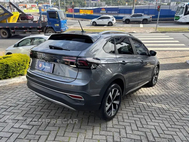 Nivus Highline 1.0 200 TSI Flex Aut.