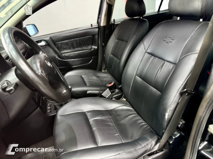 ASTRA 2.0 MPFI Advantage 8V