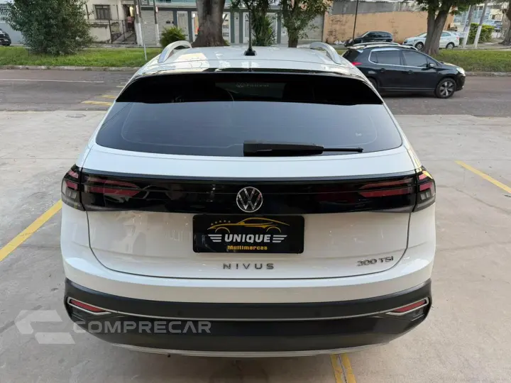 Nivus 1.0 200 Tsi Total Flex Highline Automático