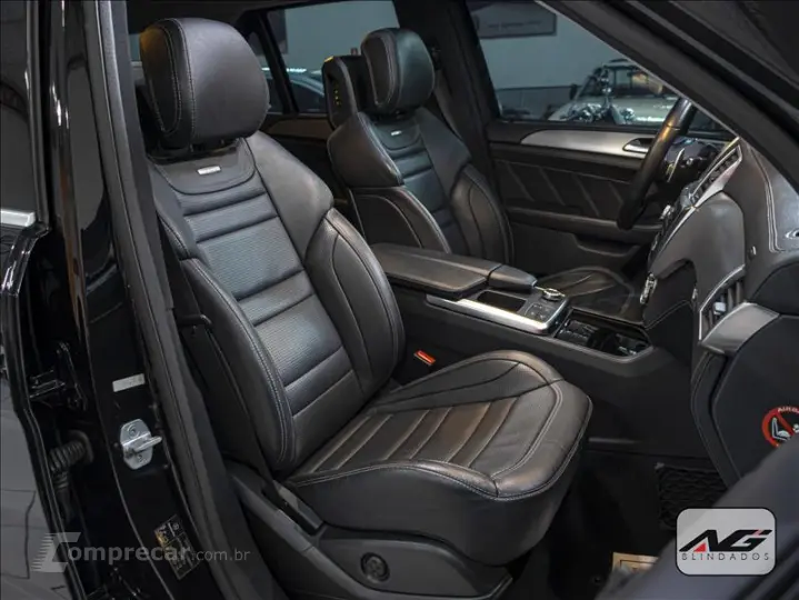 ML 63 AMG 5.5 V8 32V Biturbo