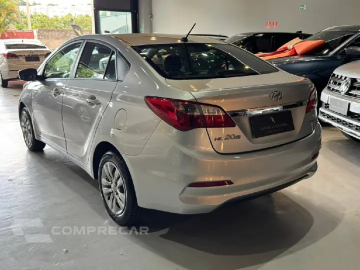 HB20S 1.6 COMFORT PLUS 16V FLEX 4P AUTOMATICO