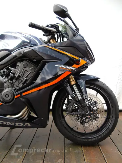 HONDA CBR 650 R