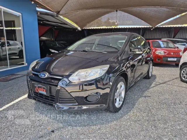 FOCUS HATCH - 1.6 SE 16V 4P MANUAL