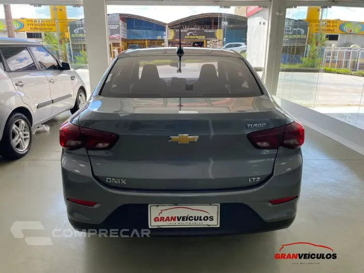 ONIX 1.0 TURBO FLEX PLUS LTZ AUTOMÁTICO