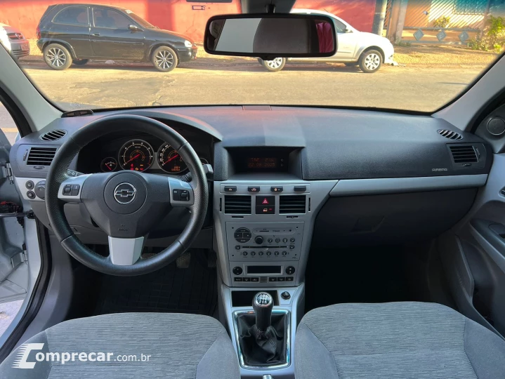 VECTRA 2.0 MPFI Elegance 8V 140cv