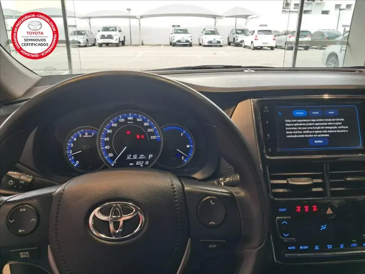 YARIS 1.5 16V FLEX SEDAN XL LIVE MULTIDRIVE