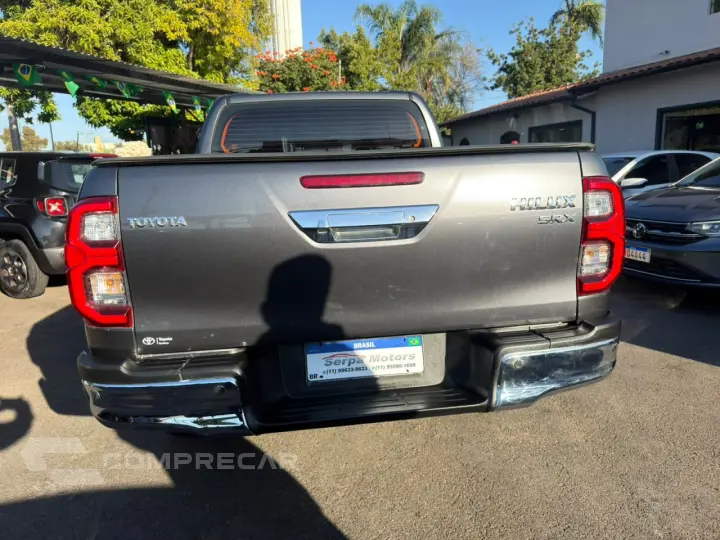 Hilux Caminhonete 2.8 16V SRX 4X4 DIESEL CABINE DUPLA AUTOMÁ