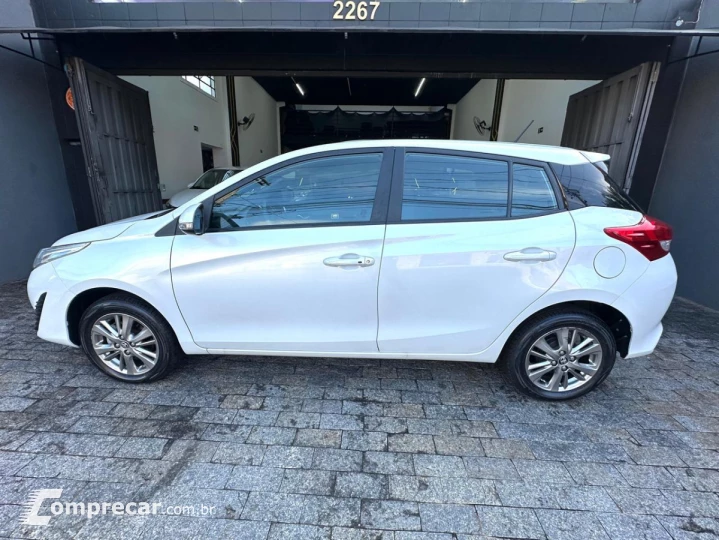 YARIS XL Plus Con. 1.5 Flex 16V 5p Aut.