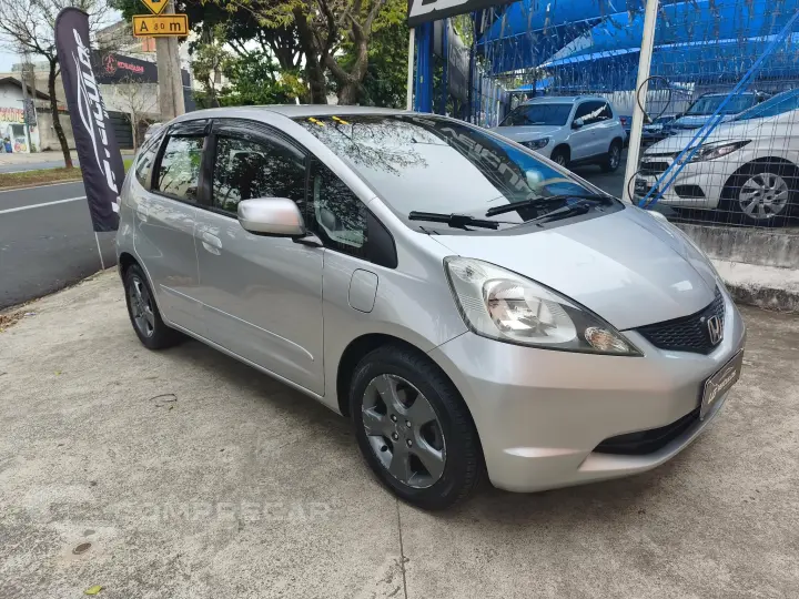 FIT 1.4 LX 16V