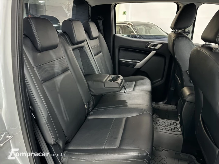 Ranger 3.2 20V CABINE DUPLA 4X4 LIMITED TURBO DIESEL AUTOMÁT