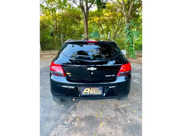 ONIX 1.4 MPFI LTZ 8V FLEX 4P MANUAL