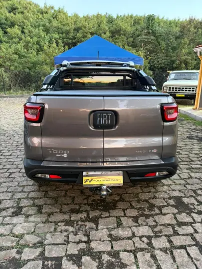 TORO 2.0 16V Turbo Ranch 4WD AT9