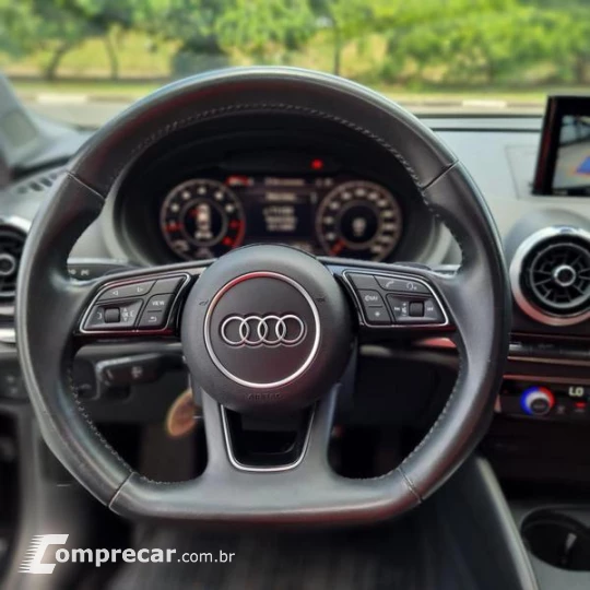 A3 2.0 TFSI Sedan Performance Black