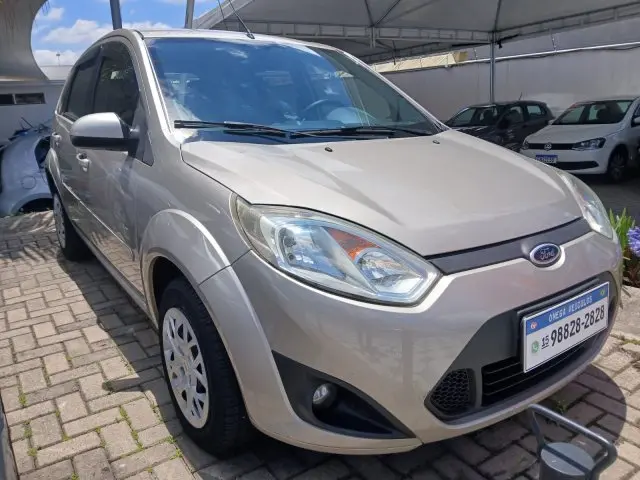 FIESTA HATCH - 1.6 ROCAM SE PLUS 8V 4P MANUAL