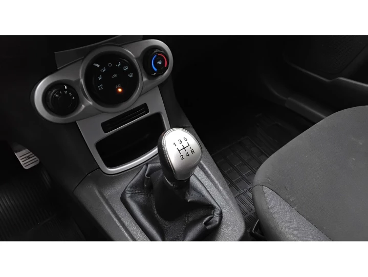 FIESTA 1.6 TI-VCT FLEX SE MANUAL