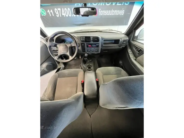 S10 2.4 MPFI ADVANTAGE 4X2 CD 8V FLEX 4P MANUAL