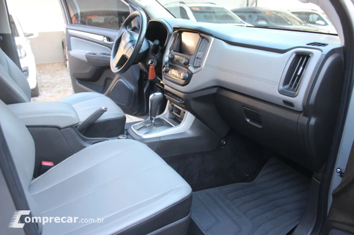 S10 2.8 16V LTZ CABINE DUPLA 4X4 TURBO DIESEL AUTOMÁTICO