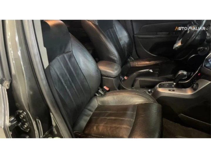 CRUZE 1.8 LT 16V FLEX 4P AUTOMÁTICO