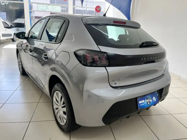 208 1.0 12V 4P FLEX LIKE