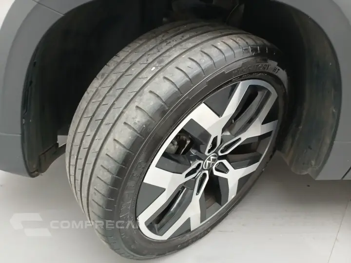 TAOS 1.4 250 TSI TOTAL FLEX HIGHLINE AUTOMÁTICO