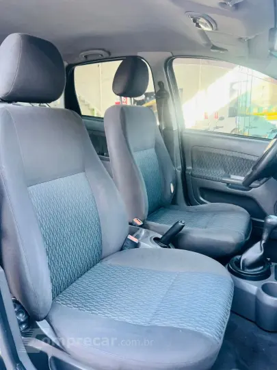 Fiesta Sed. 1.6 8V Flex 4p