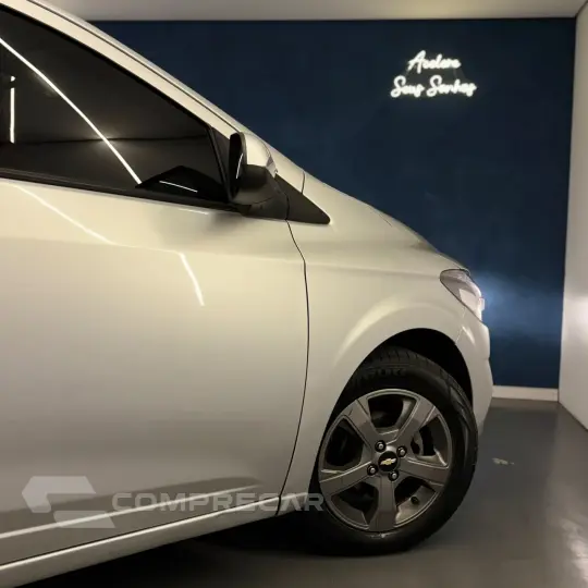 ONIX HATCH LT 1.0 8V FlexPower 5p Mec.
