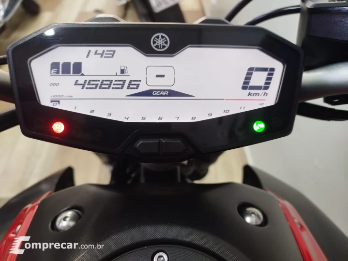 MT-07 700 cc