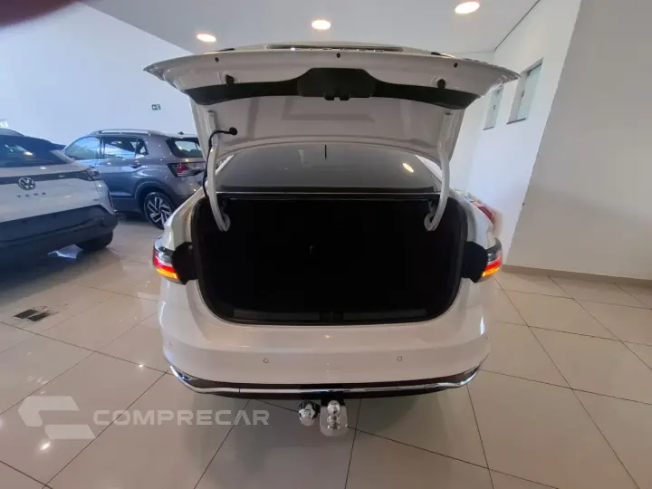 Virtus 1.0 4P 200 TSI FLEX HIGHLINE AUTOMÁTICO