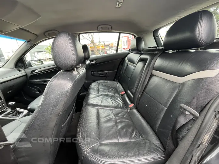 VECTRA 2.0 MPFI GT Hatch 8V