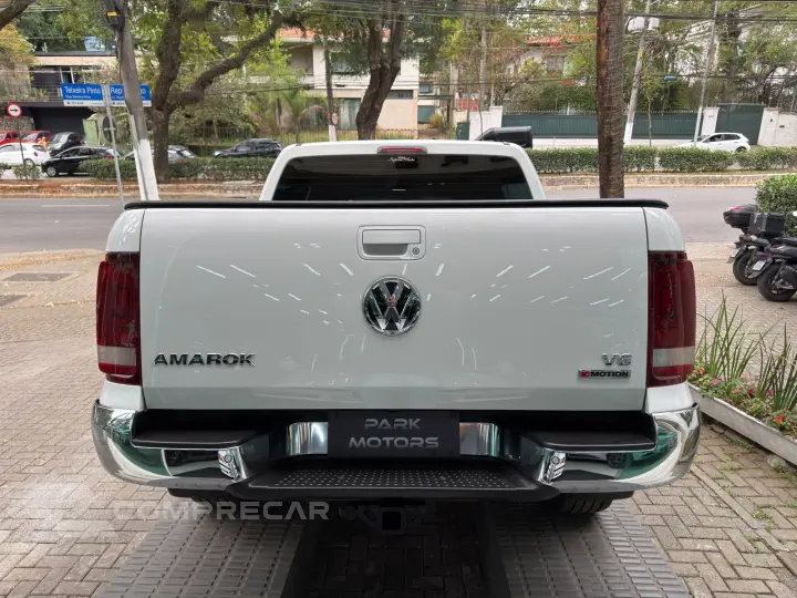 AMAROK 3.0 V6 TDI Highline CD 4motion