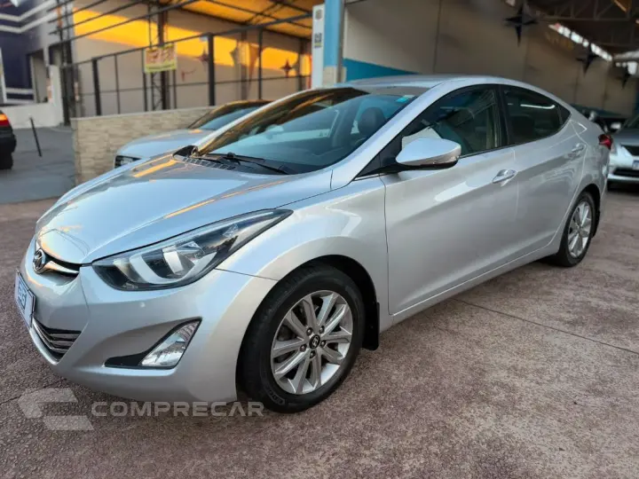 Elantra GLS 2.0 16V Flex Aut.