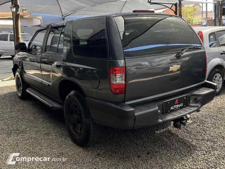 BLAZER 2.4 MPFI ADVANTAGE 4X2 8V GASOLINA 4P MANUAL