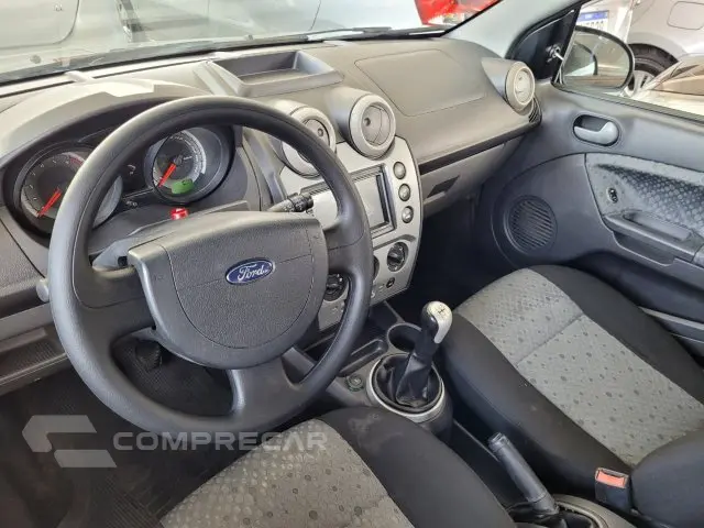 FIESTA HATCH - 1.6 MPI CLASS 8V 4P MANUAL